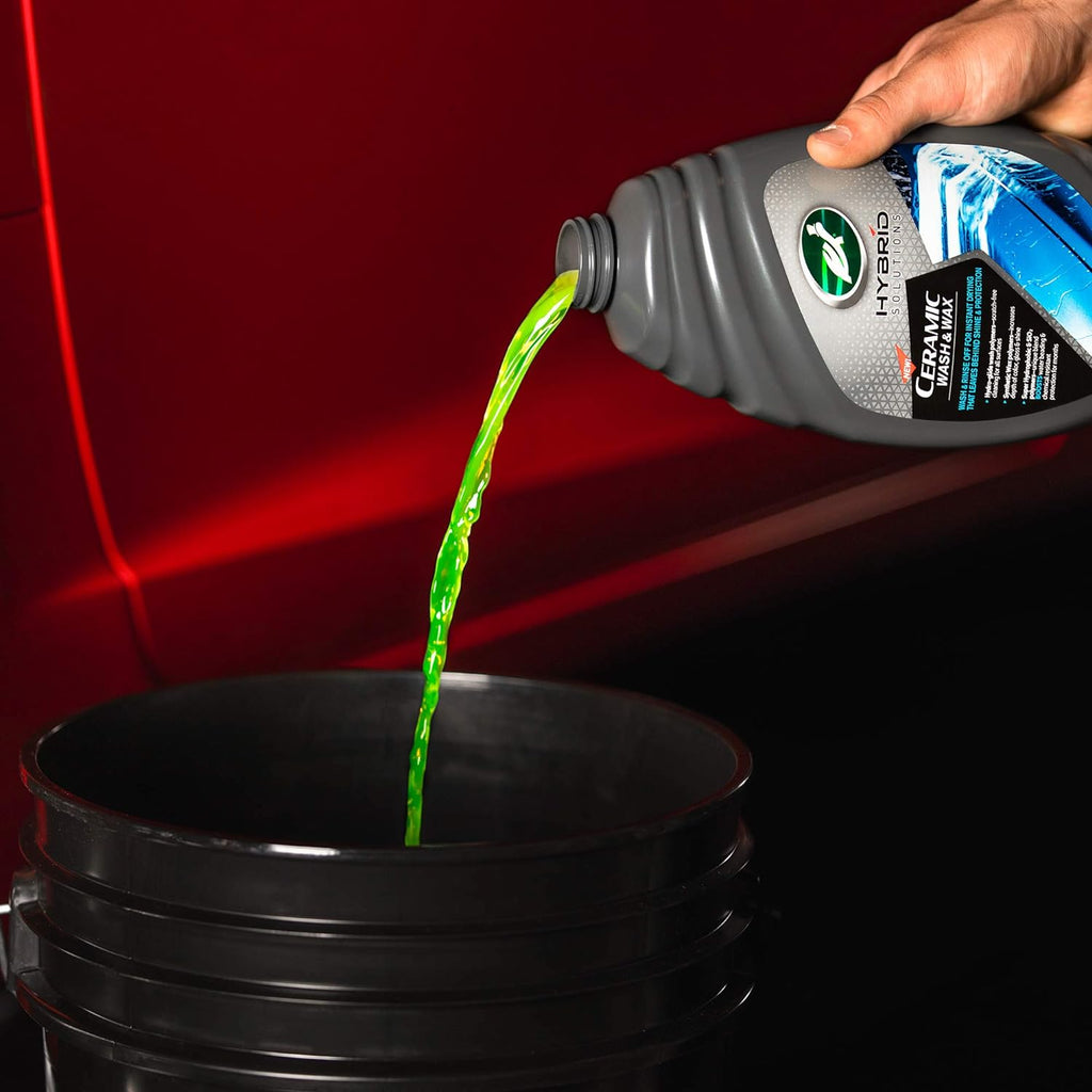 Turtle Wax 53411 Hybrid Solutions Ceramic Wash and Wax, Easy Clean Ceramic Infused Formula Removes Dirt and Grime, Long Lasting Shine and Protection for Cars, Trucks and More, 48 oz. (Pack of 1)