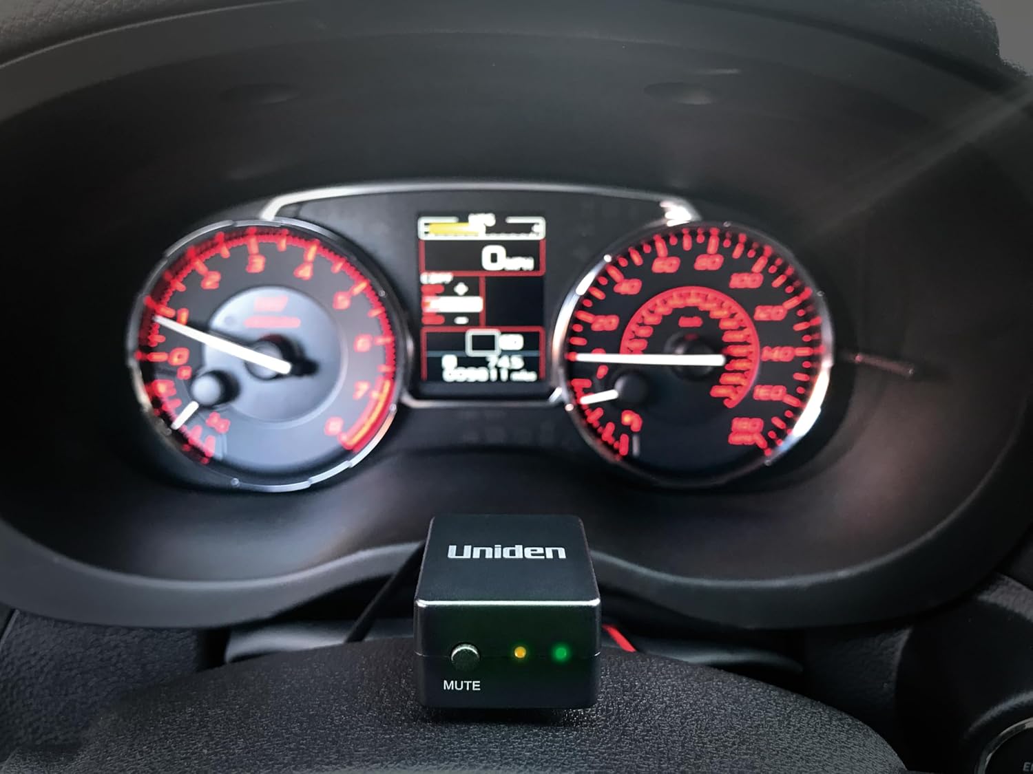 Bundle of Uniden R4w Extreme Long Range Laser/Radar Detector + Uniden Smart Hardwire Kit RDA-HDWKT with Mute Button and LED Alert.