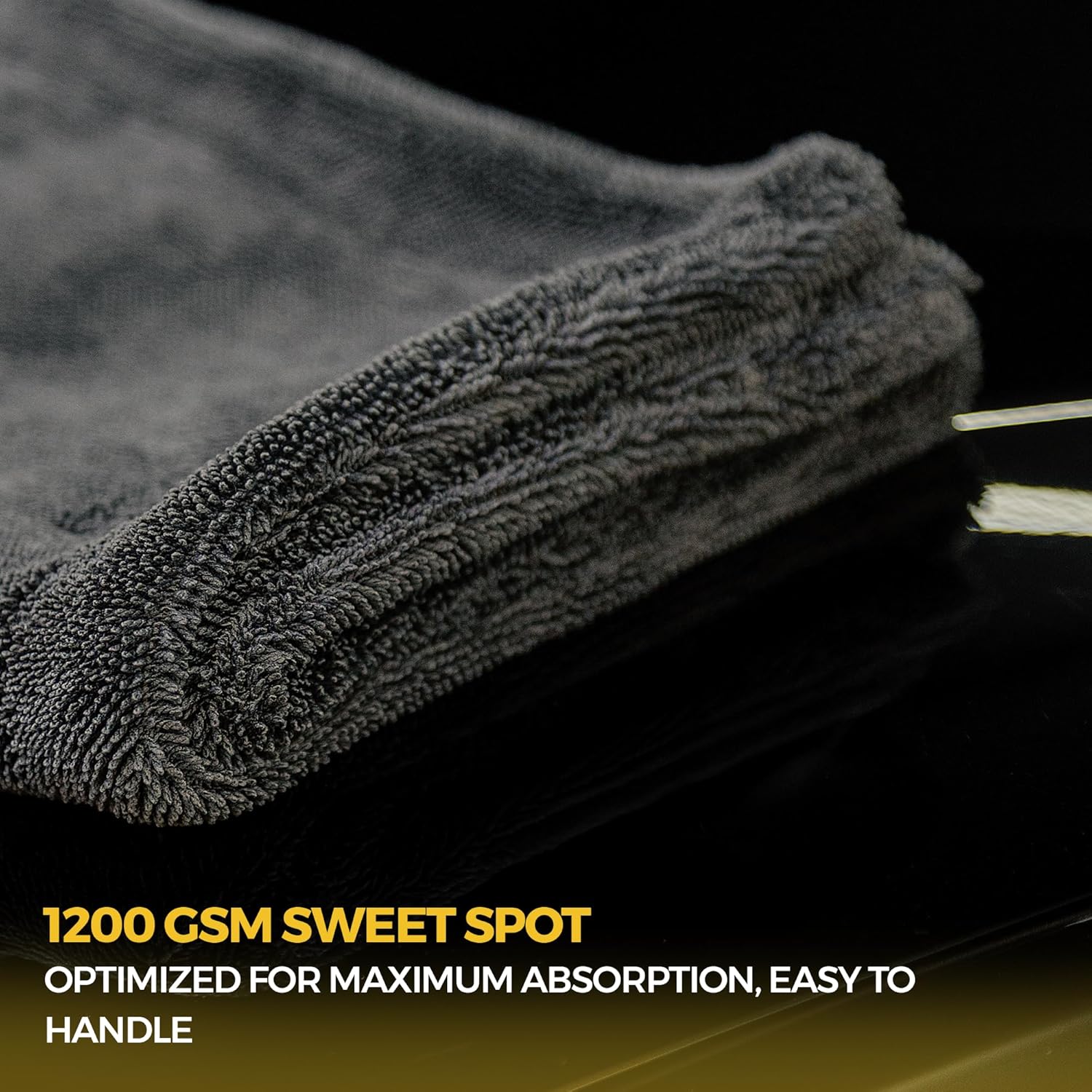 The Giant Giant 24"x36" Car Drying Towel – Ultra Absorbent 1200 GSM Twisted Loop Microfiber, Scratch-Free, Streak-Free, 70/30 Korean Blend – Includes Wash Mitt & Glass Towel for Auto Detailing