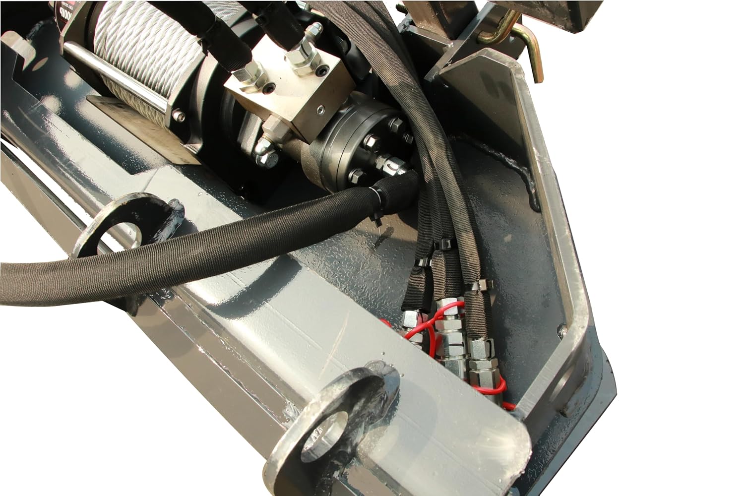 7.5T Skid Steer Winch, 93 FT Steel Cable Forestry Logging Winch, 15000 LB Pulling Capacity, Manual Clutch, Ground Stabilizer Jaw, Safety Screen