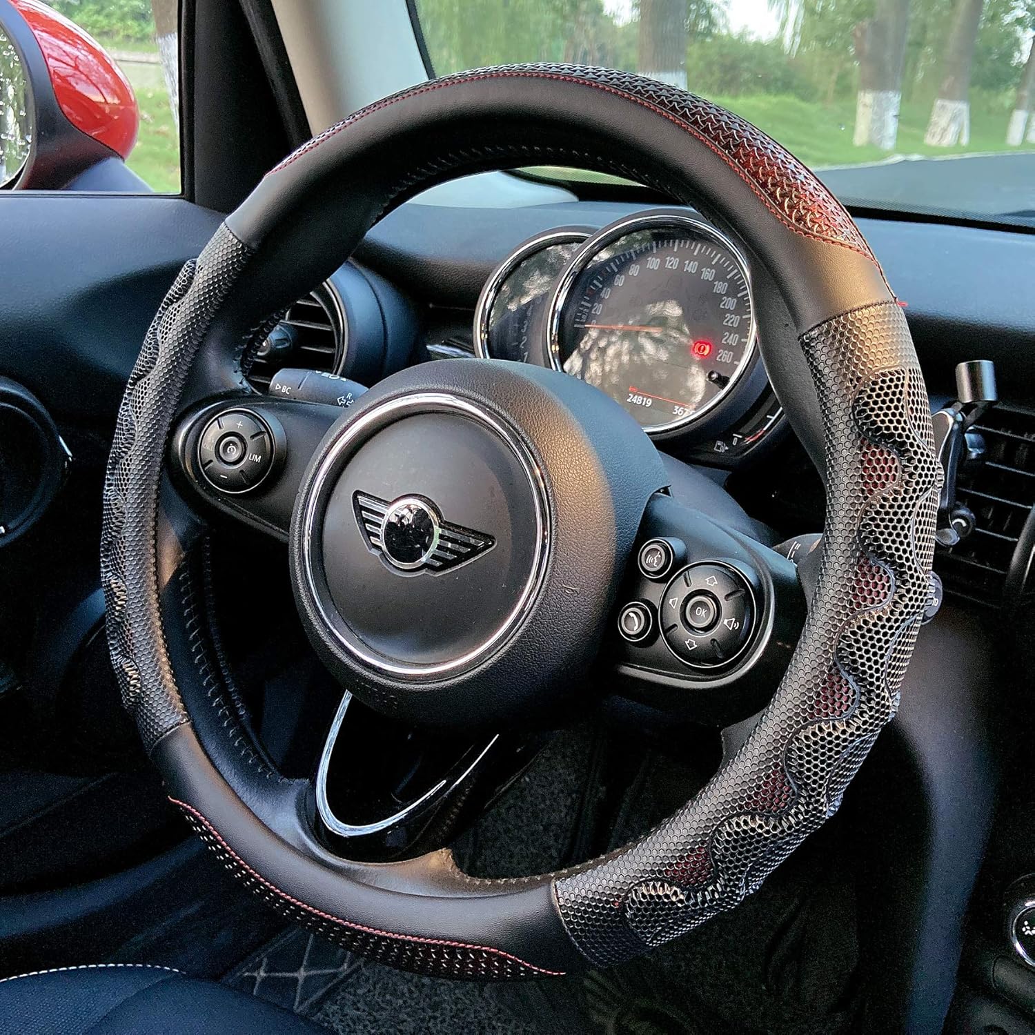 PINCTROT Small Size Steering Wheel Cover Great Grip with 3D Honeycomb Anti-Slip Design, 14 Inch (Wine Red)