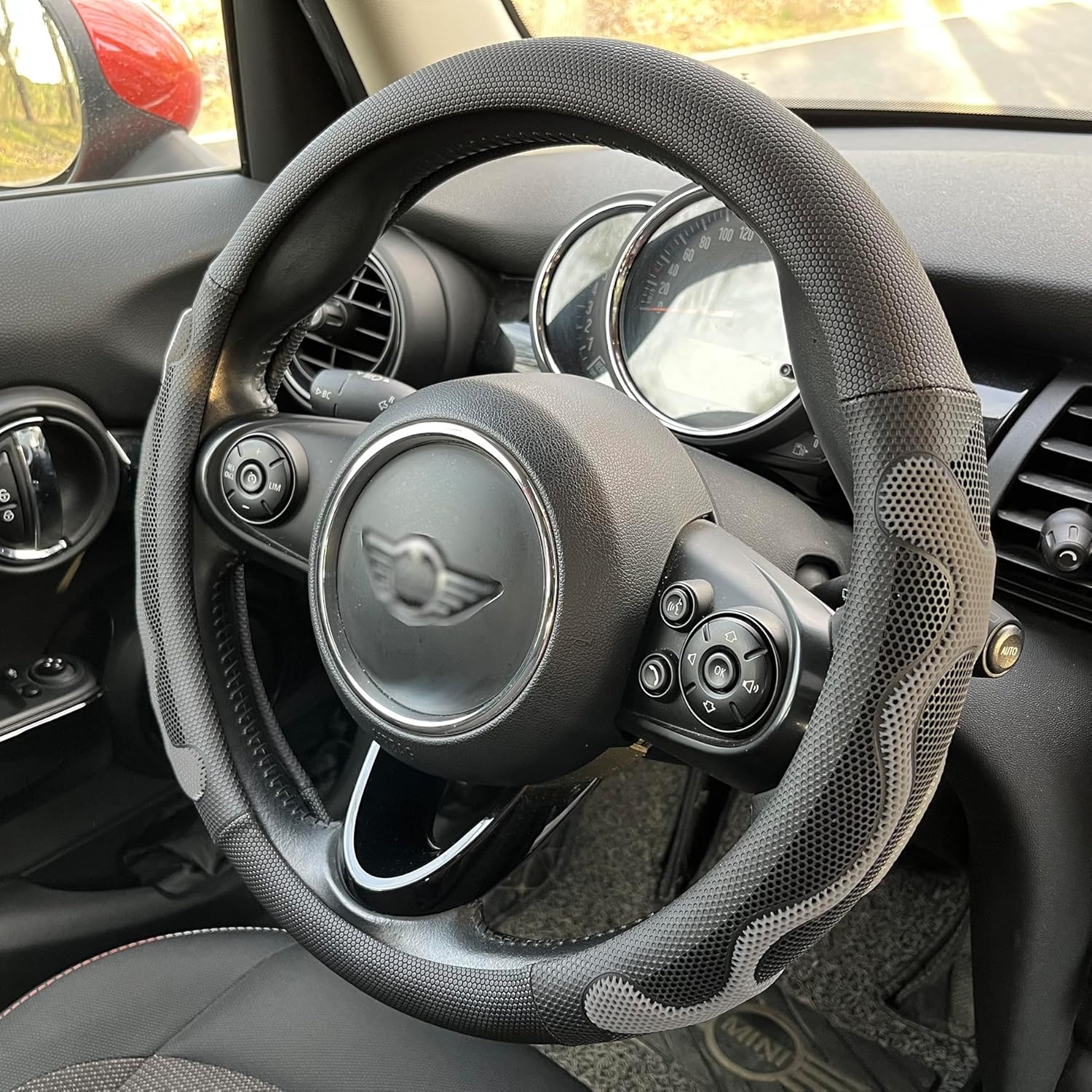 PINCTROT Large Size Comfy Grip Steering Wheel Cover, Anti-Slip Design, 15.5-15.75 Inch(Silicone Gray)