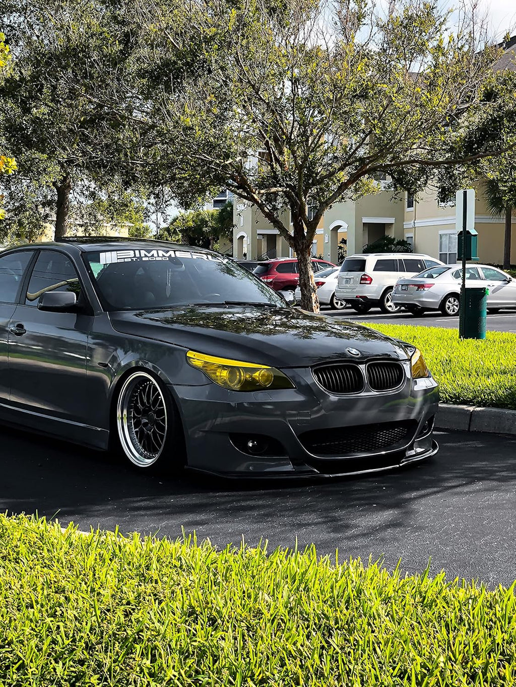VViViD Air-Tint Extra-Wide Headlight Taillight Vinyl Tint Wrap 16 Inch x 48 Inch Roll Including Yellow Detailer Squeegee & 2X Black Felt Edge Decals (Gold Yellow)